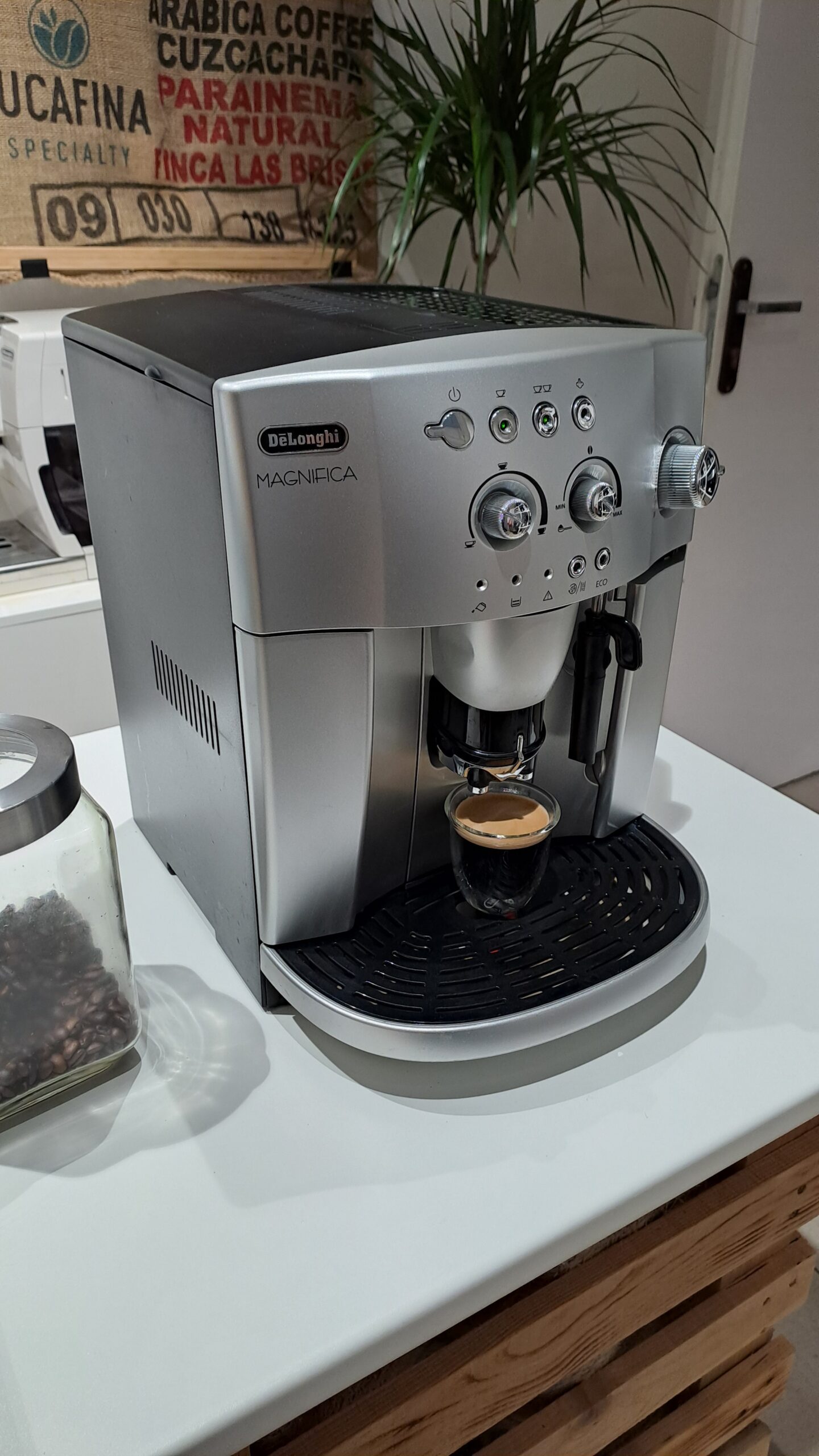 De’Longhi Magnifica